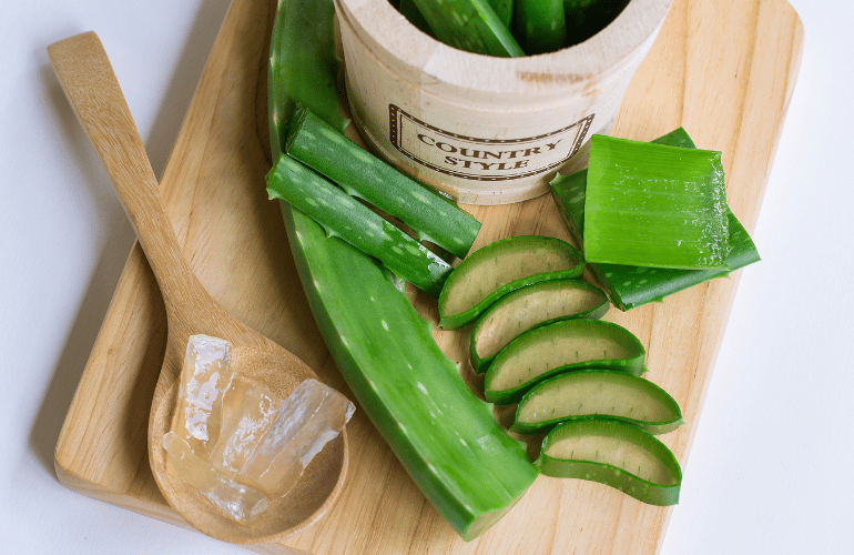 Should You Apply Aloe Vera on Face Every Day