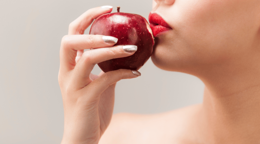 Why Apple Seed Oil is Good for Your Skin